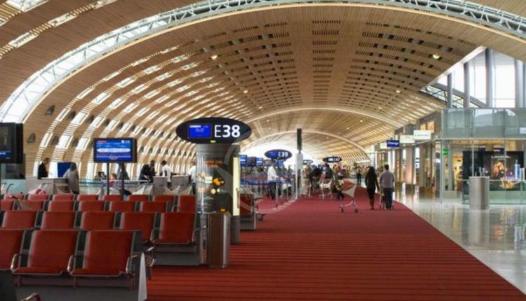 موکت در فرودگاه