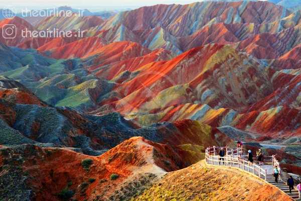 پنج مکان طبیعی زیبای جهان -کوه های رنگین کمان چین
