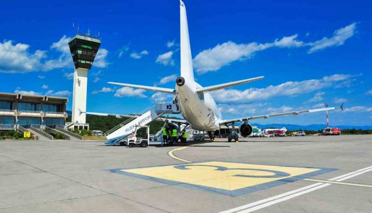 عجیب ترین فرودگاه های جهان